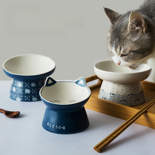 Elevated Elegance: How Raised Cat Bowls Enhance Your Pet's Health and Posture